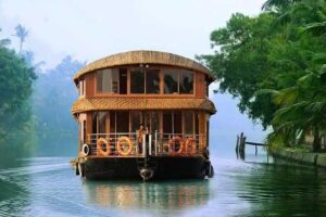 Kerala Backwater Cruise | Add These Exotic Cruise Destinations To Your Bucket List Now!