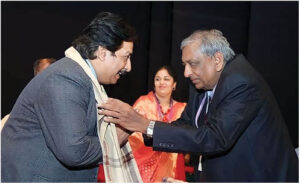Award felicitation to Dr Vijay
