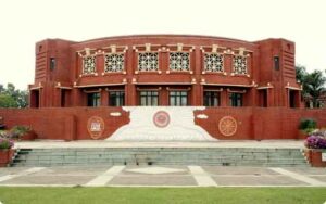 IIM-Lucknow, Top 10 MBA Colleges in India