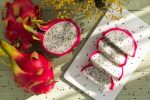 The Delicious Fruit How to cut a dragon fruit