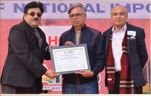 Getting Awarded From Mr Pawan Munjal, Hero Motocorp Board Director