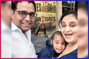 Vijay Shekhar Sharma with his wife and son