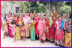 Pallabi Ghosh with villagers